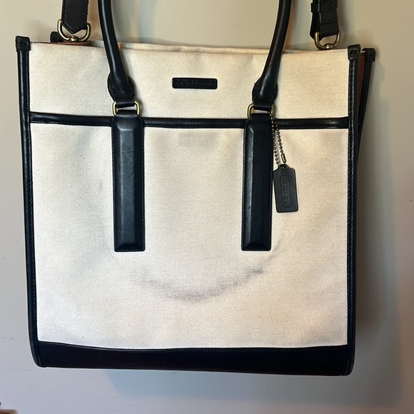 Coach Legacy Canvas Tote Bag - Picture 2 of 16